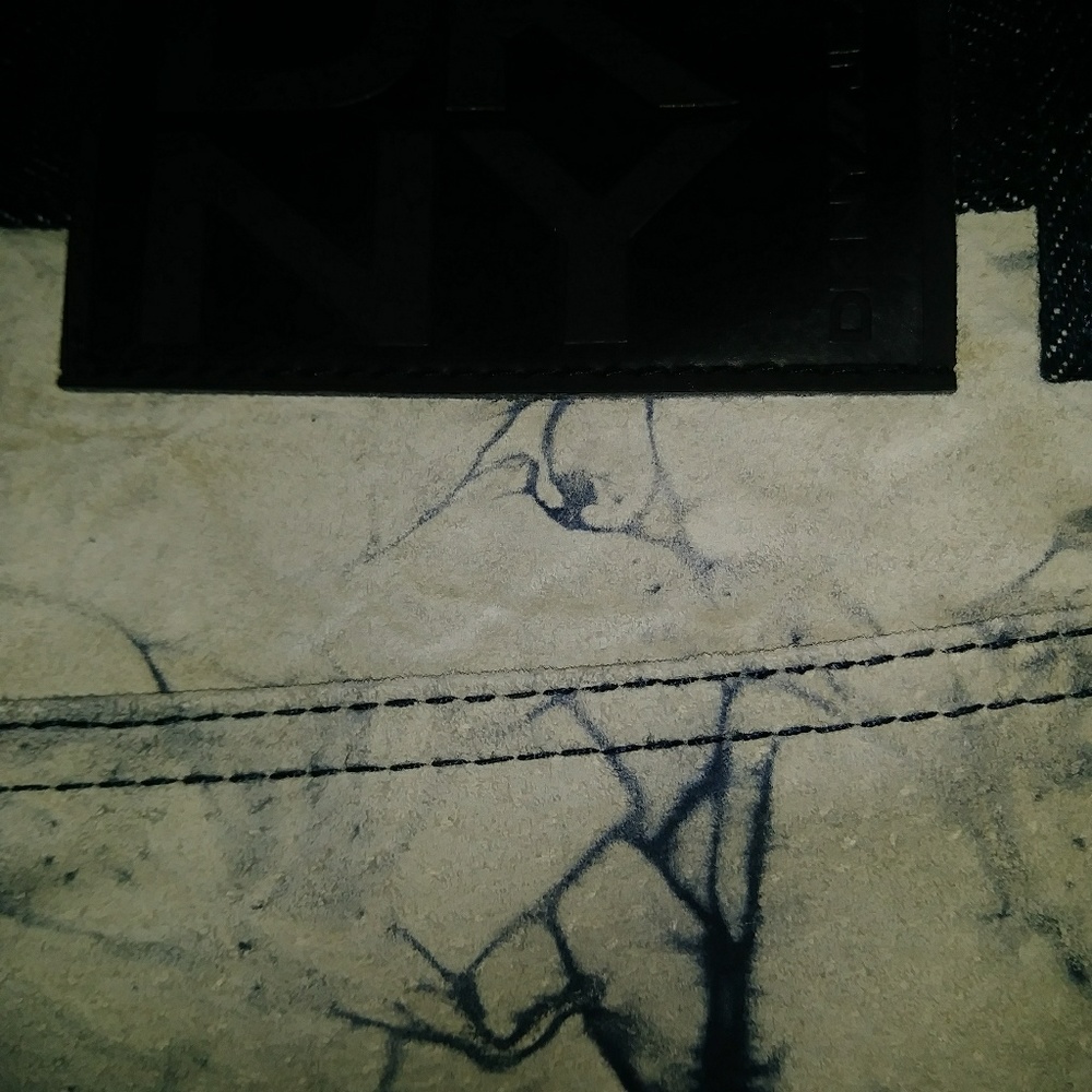 Rare Find!  Sz 1 Suede/Leather Tie-Dye Jeans by DKNY - Picture 4 of 5